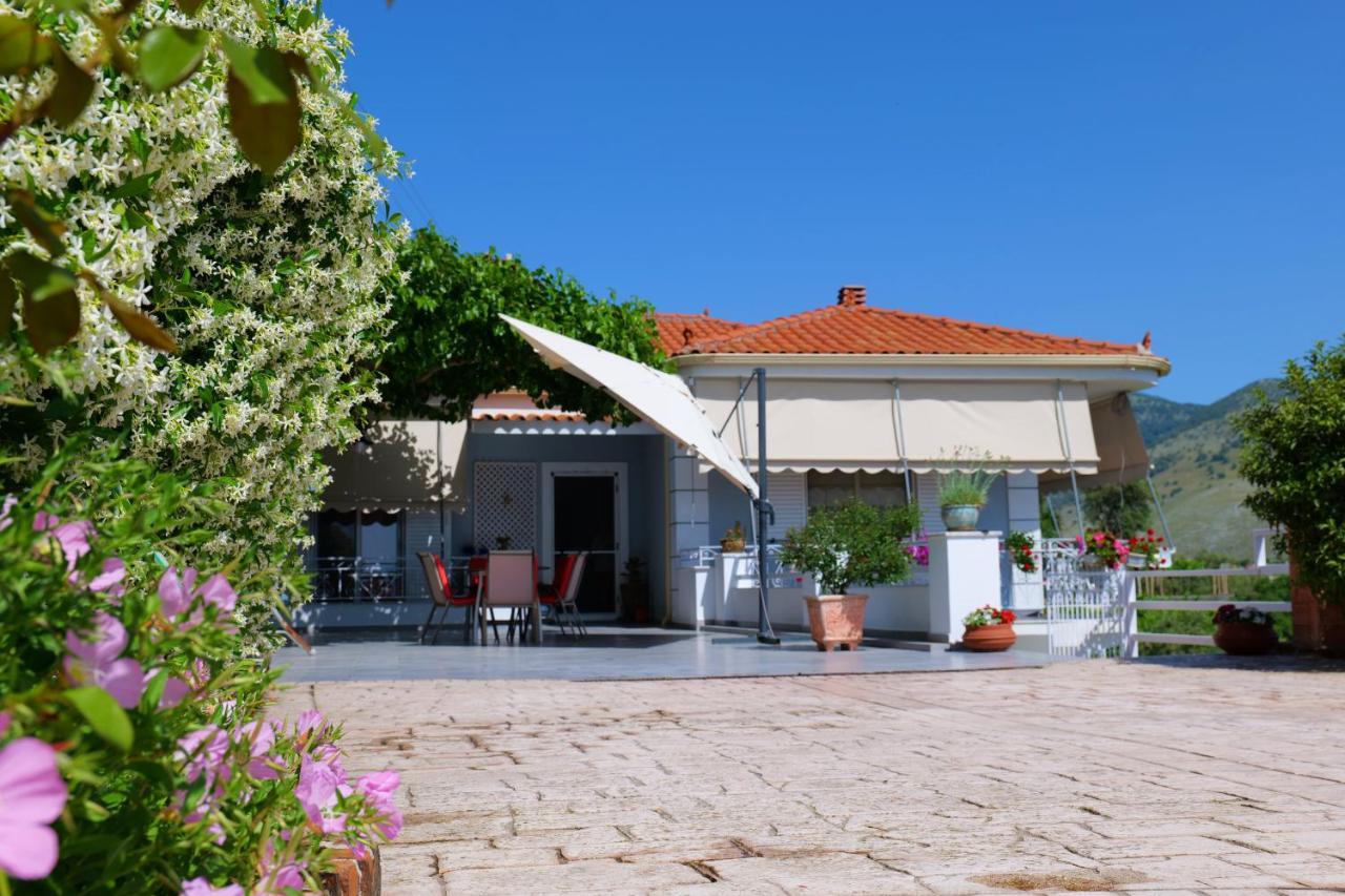 Saranda Landscape Apartment Nivice Exterior photo