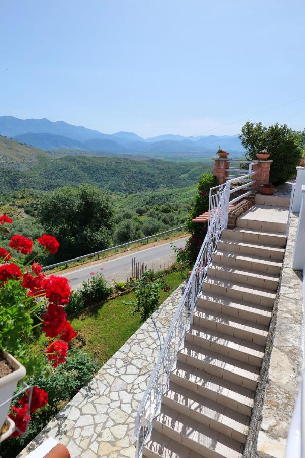 Saranda Landscape Apartment Nivice Exterior photo