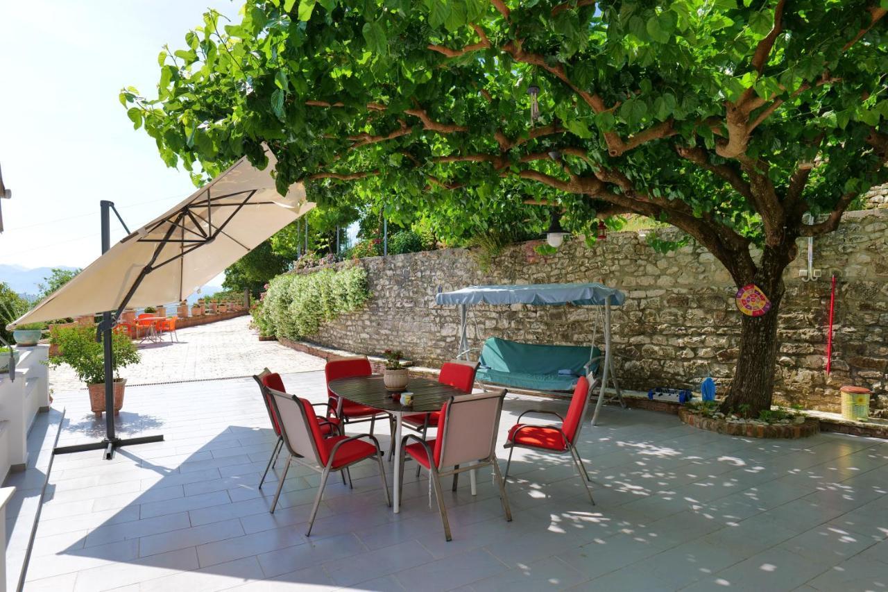 Saranda Landscape Apartment Nivice Exterior photo
